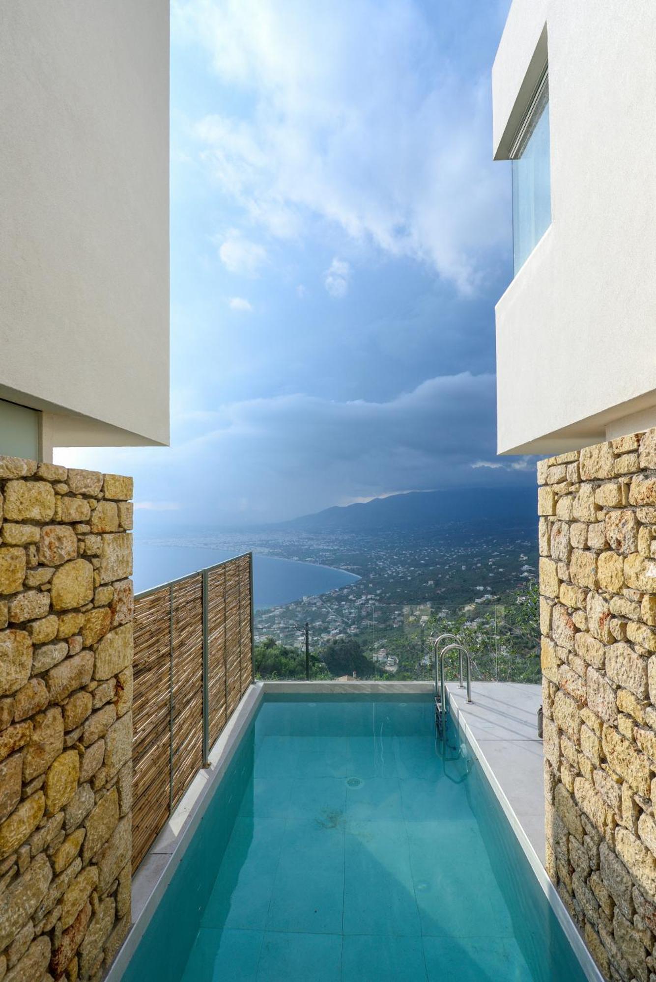 Villa Lithos Retreat 1 Kalamata Exterior foto